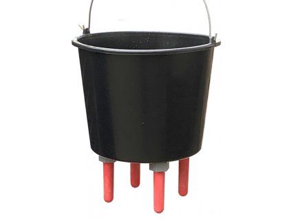Simulátor dojení - plastový kbelík se struky